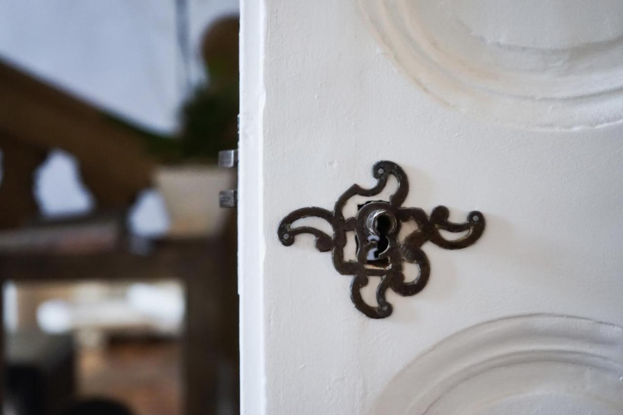Hotel Particulier Le 28 By Les Collectionneurs 5*