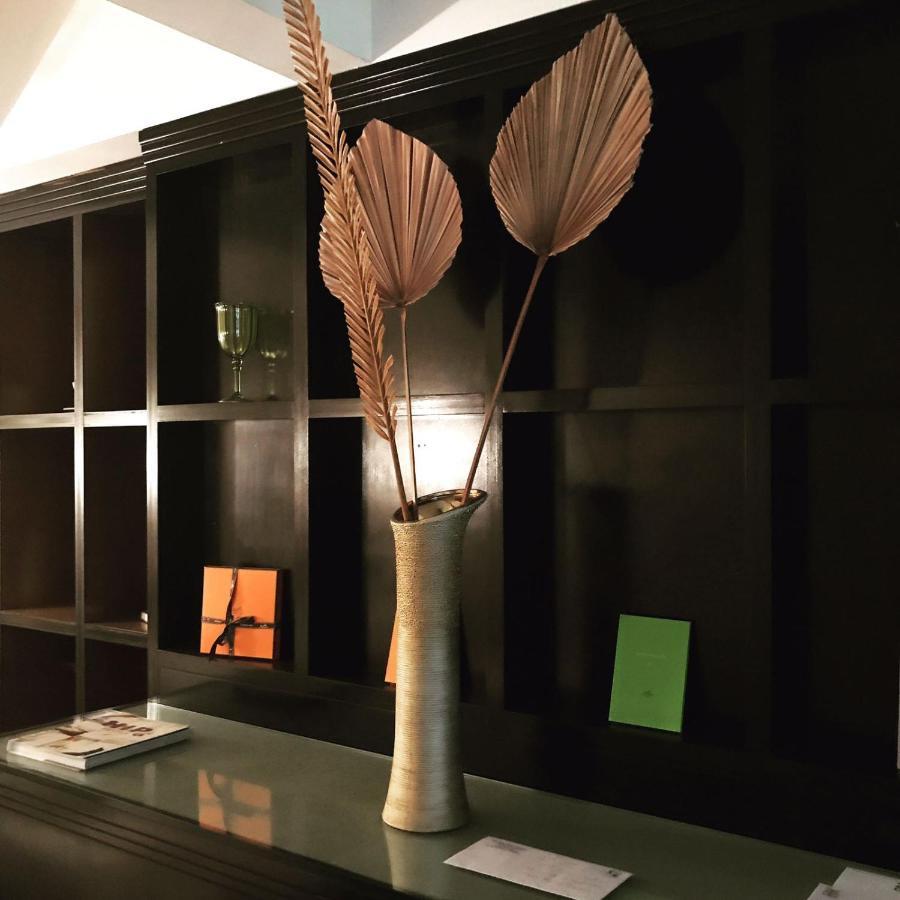 Particulier Le 28 By Les Collectionneurs 5*
